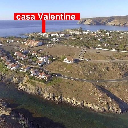 Beachfront Duplex With Terrace And Sea Views - Cadaqués Εξωτερικό φωτογραφία