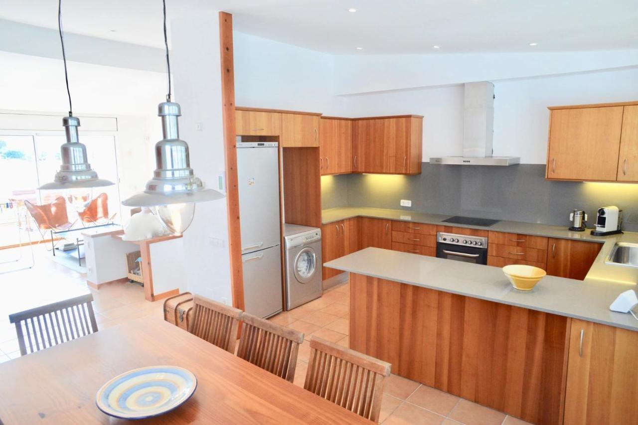 Beachfront Duplex With Terrace And Sea Views - Cadaqués Εξωτερικό φωτογραφία