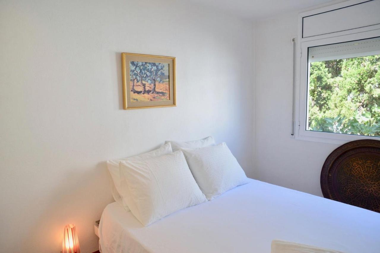 Beachfront Duplex With Terrace And Sea Views - Cadaqués Εξωτερικό φωτογραφία