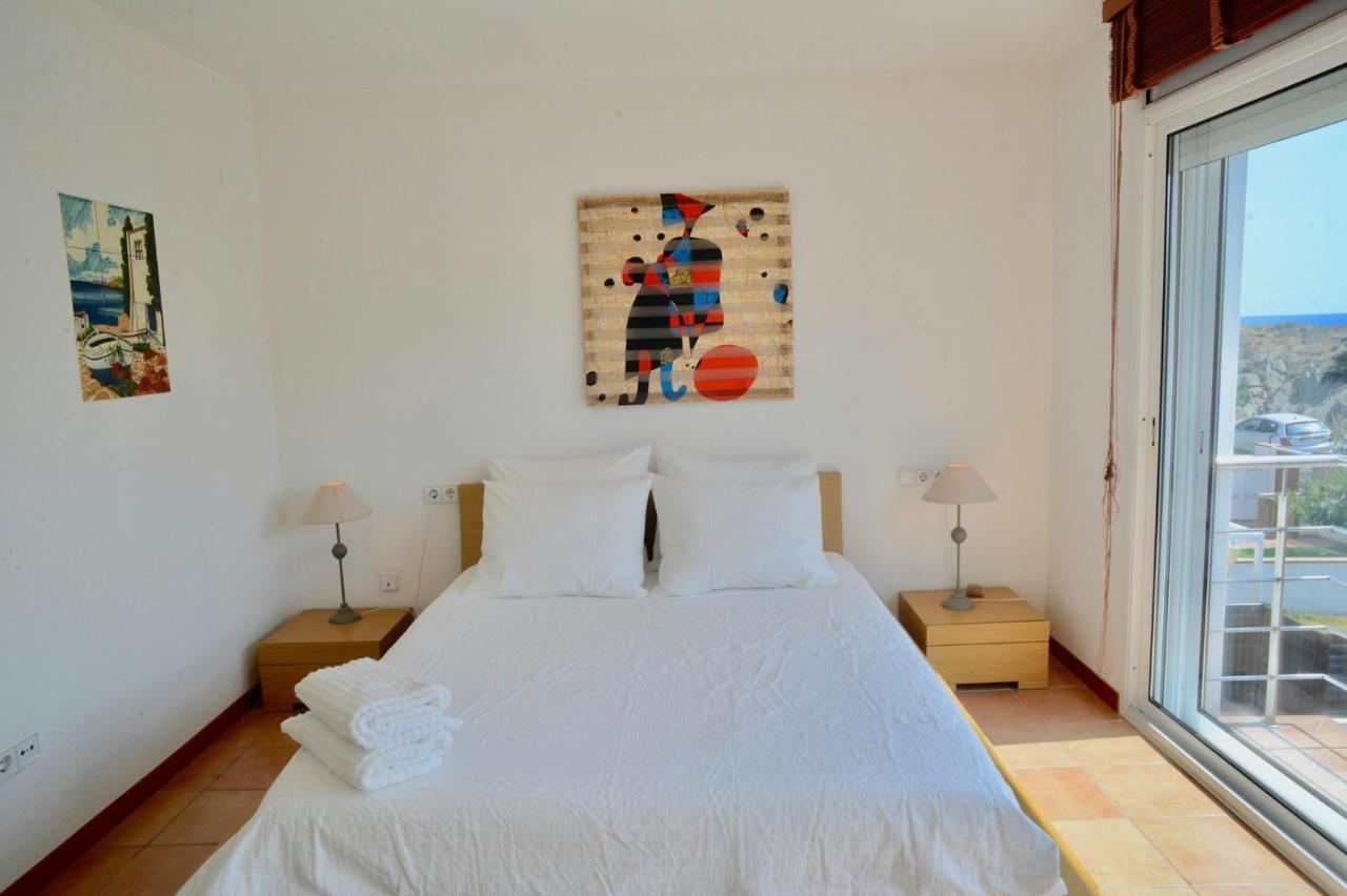 Beachfront Duplex With Terrace And Sea Views - Cadaqués Εξωτερικό φωτογραφία