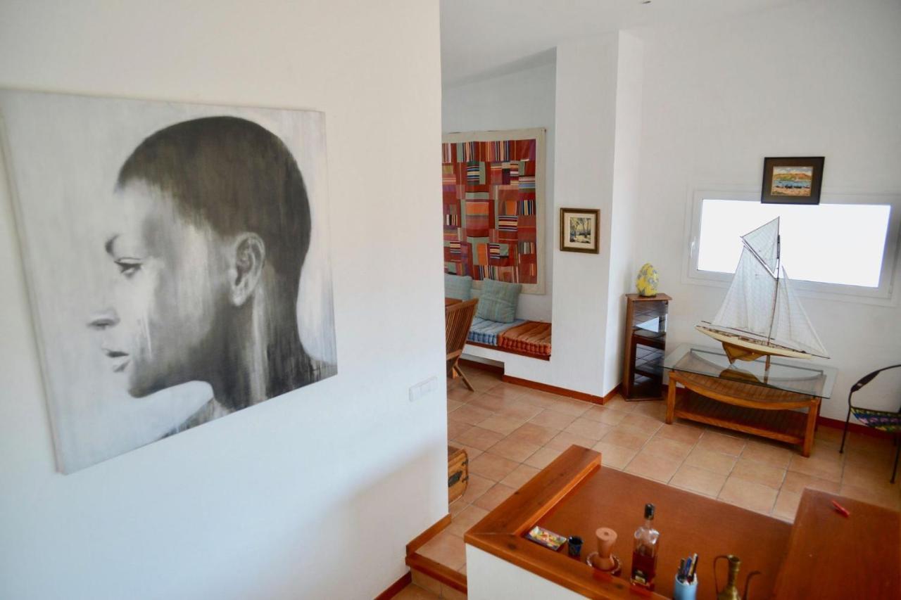 Beachfront Duplex With Terrace And Sea Views - Cadaqués Εξωτερικό φωτογραφία